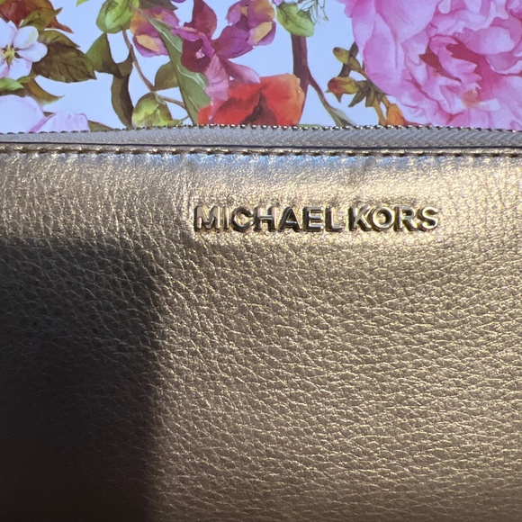 Michael Kors Genuine Leather Wallet - Picture 3 of 11